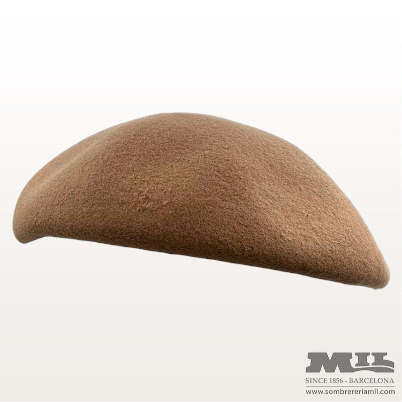 Pillbox Cap | Núria Arnau