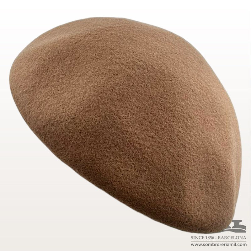 Pillbox Cap | Núria Arnau