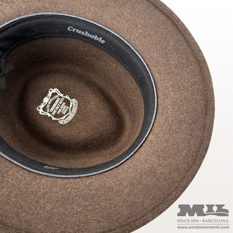 Barret Wolf Crushable | City Sport